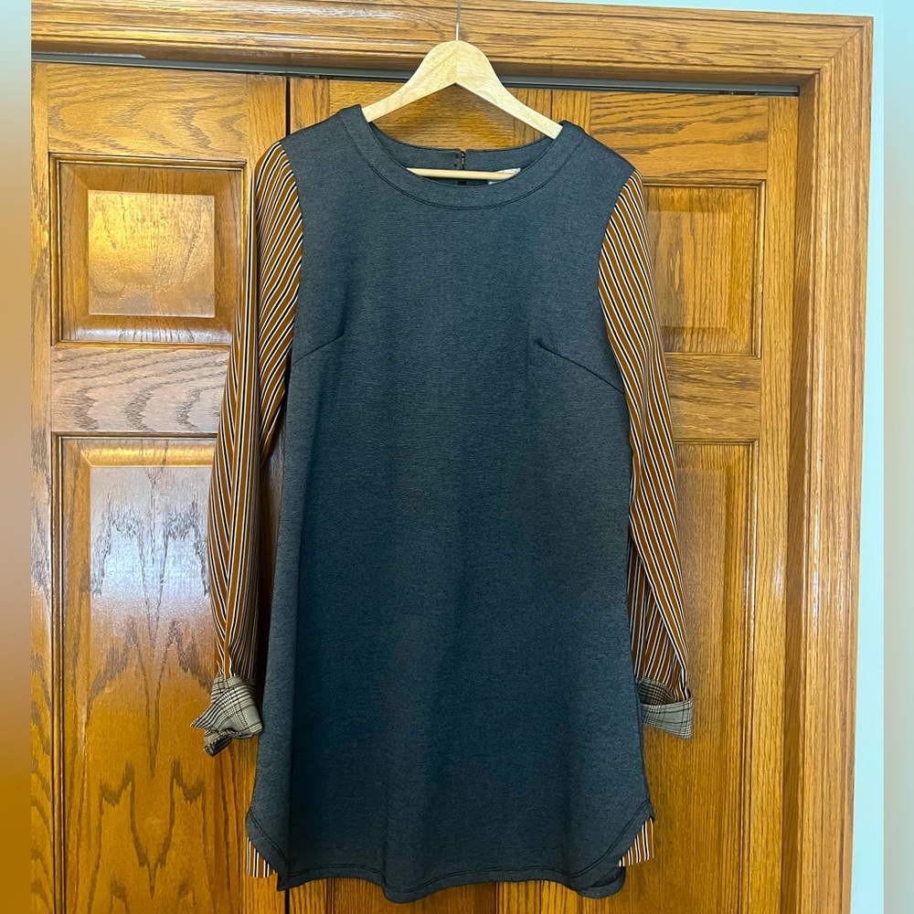 Hem and Thread Mix-Matched Classy Dress - Size Medium
